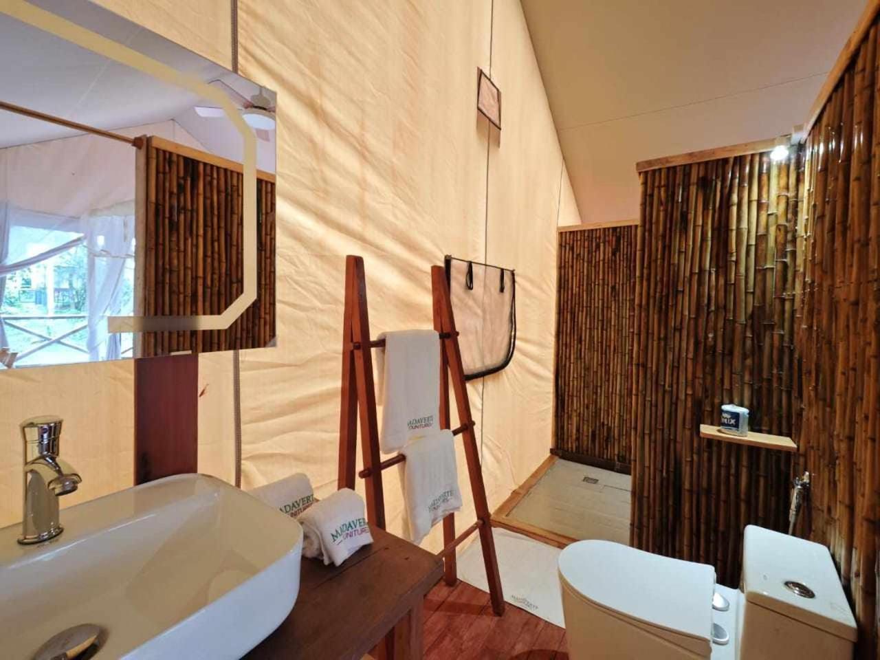 Longoza Ecolodge Andasibe Extérieur photo